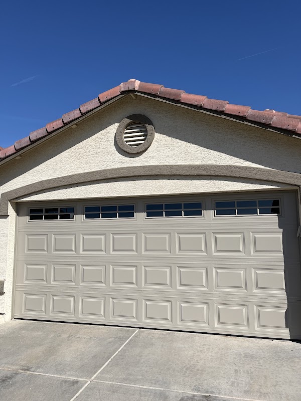 DW Garage Door