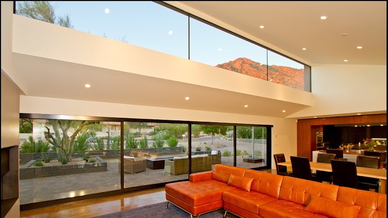 Roadrunner Glass Company, Inc.