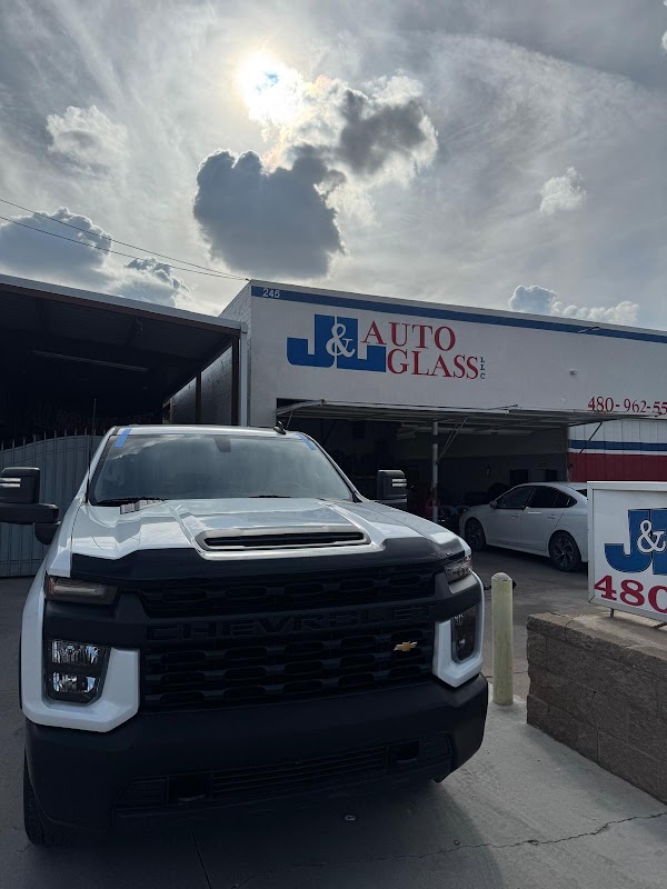J&L Auto Glass