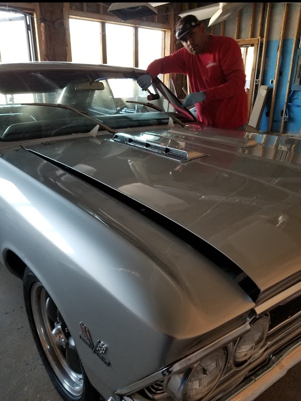 Aurora Auto Glass LLC