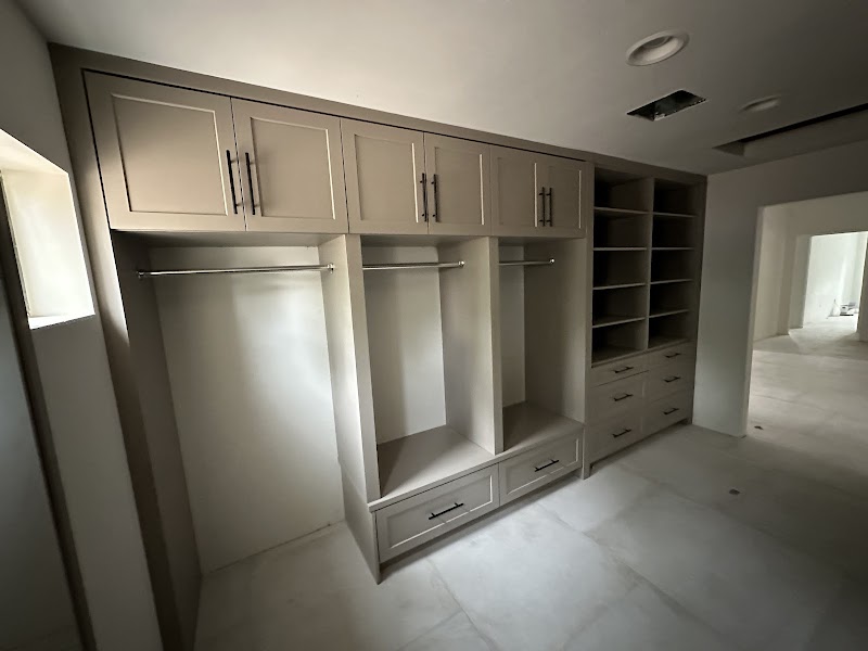 Reyes Fine Woodworks LLC