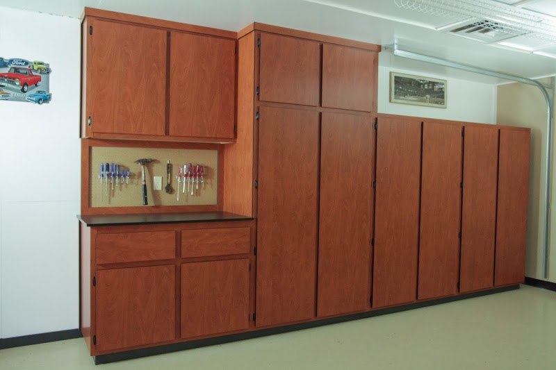 Neil’s Garage Cabinets East Valley