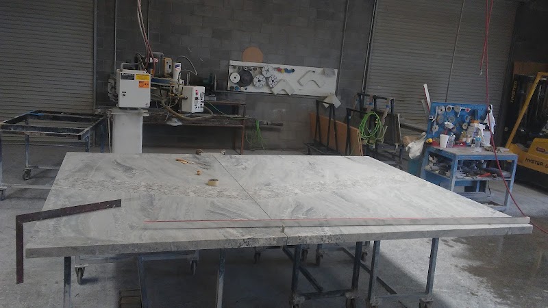 Montana Tile & Granite Co