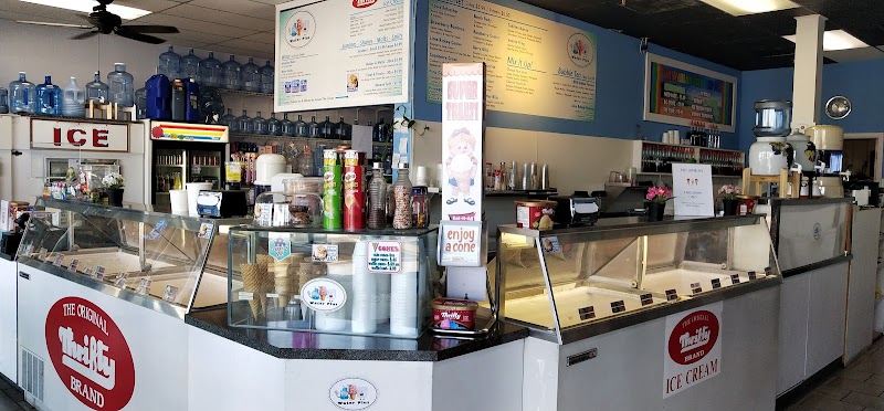 Water and Ice Chandler Superstore (Alkaline water + Thrifty ice cream)