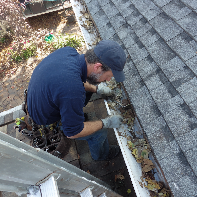 Erick Roofing & Gutters