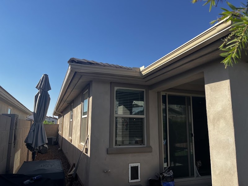 Desert Valley Seamless Gutters