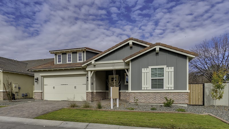 Porchlight Homes