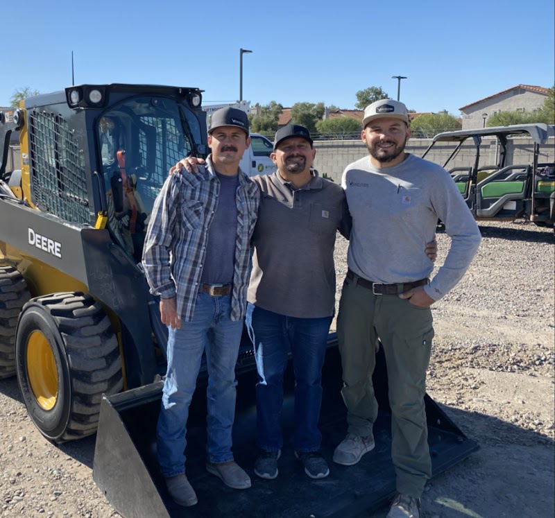 Roadrunner Construction & Excavating