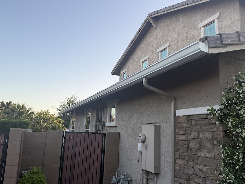 One Horse Rain Gutters