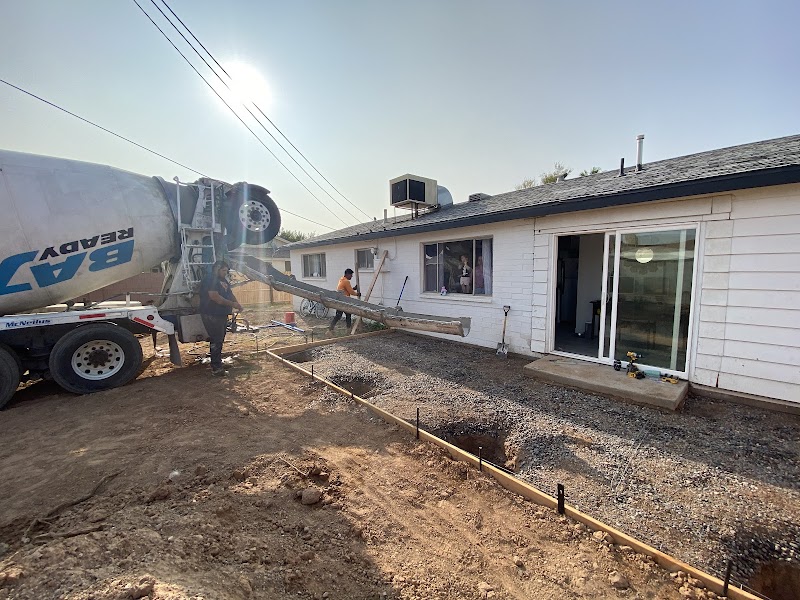 Traders Trunk Construction and Landscaping