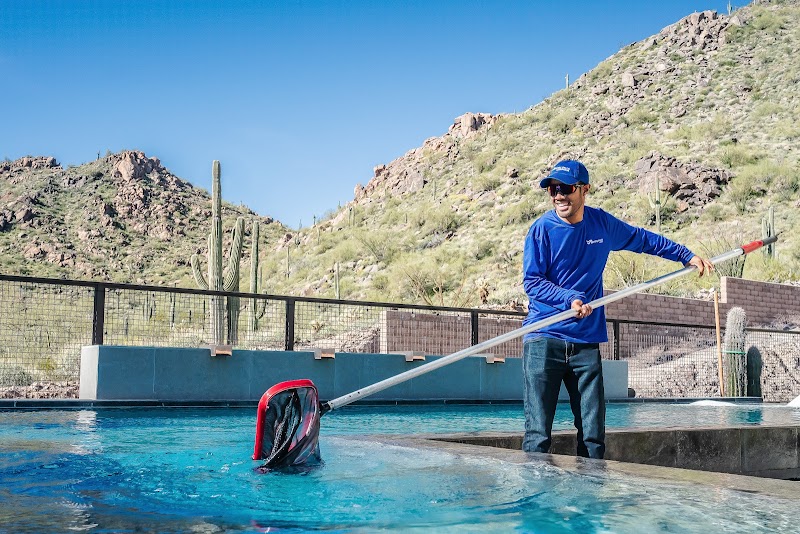 Crystal Falls Pool Service