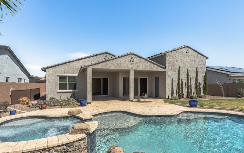 H2Oasis Pools and Spa LLC