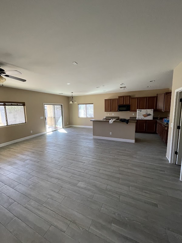Dan D Flooring